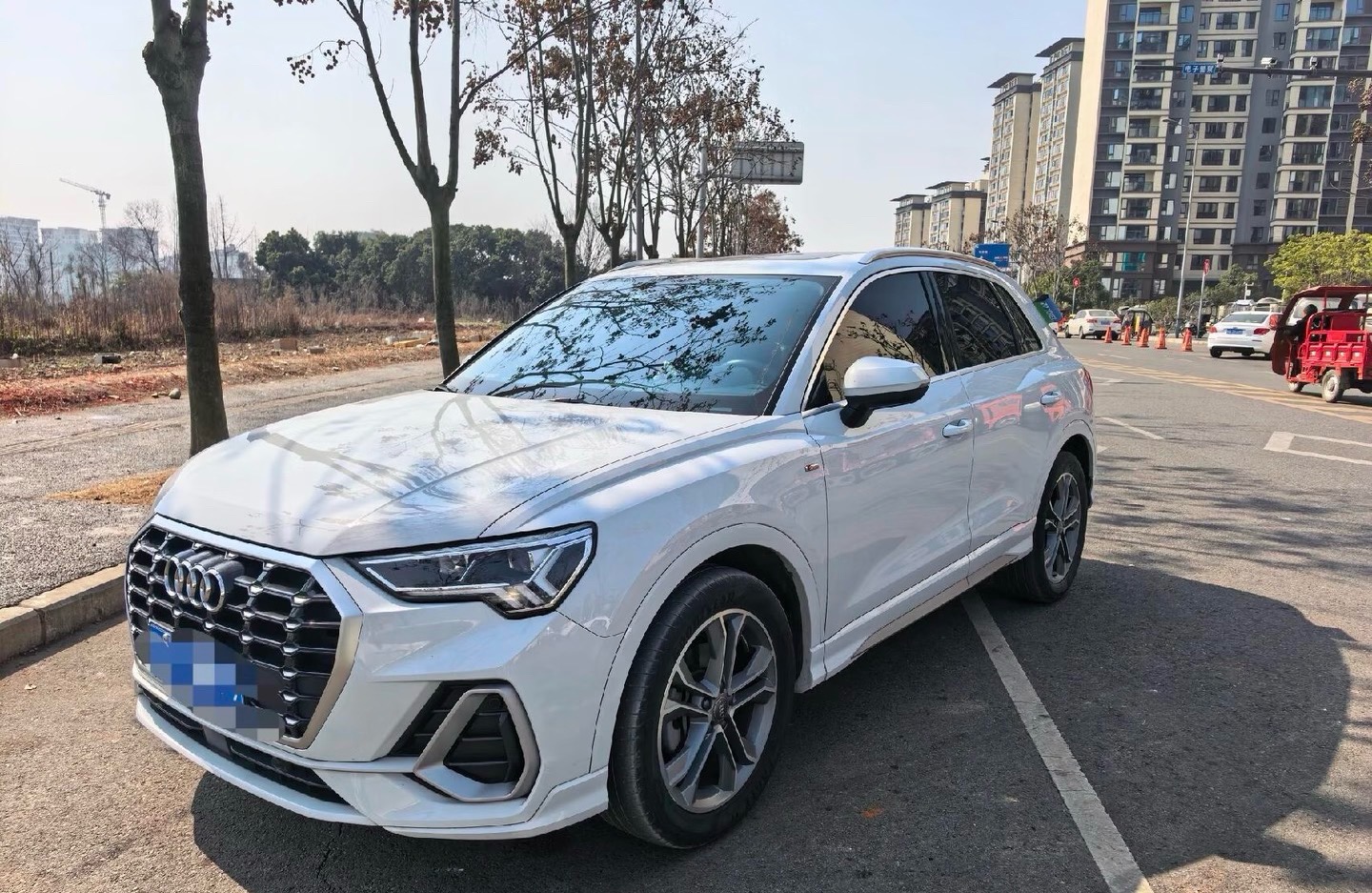 Audi Q3 2020 car image 