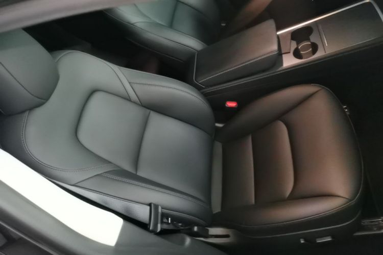 Tesla Model Y 2022 #24 Tesla Model Y 2022 immagine di auto #24