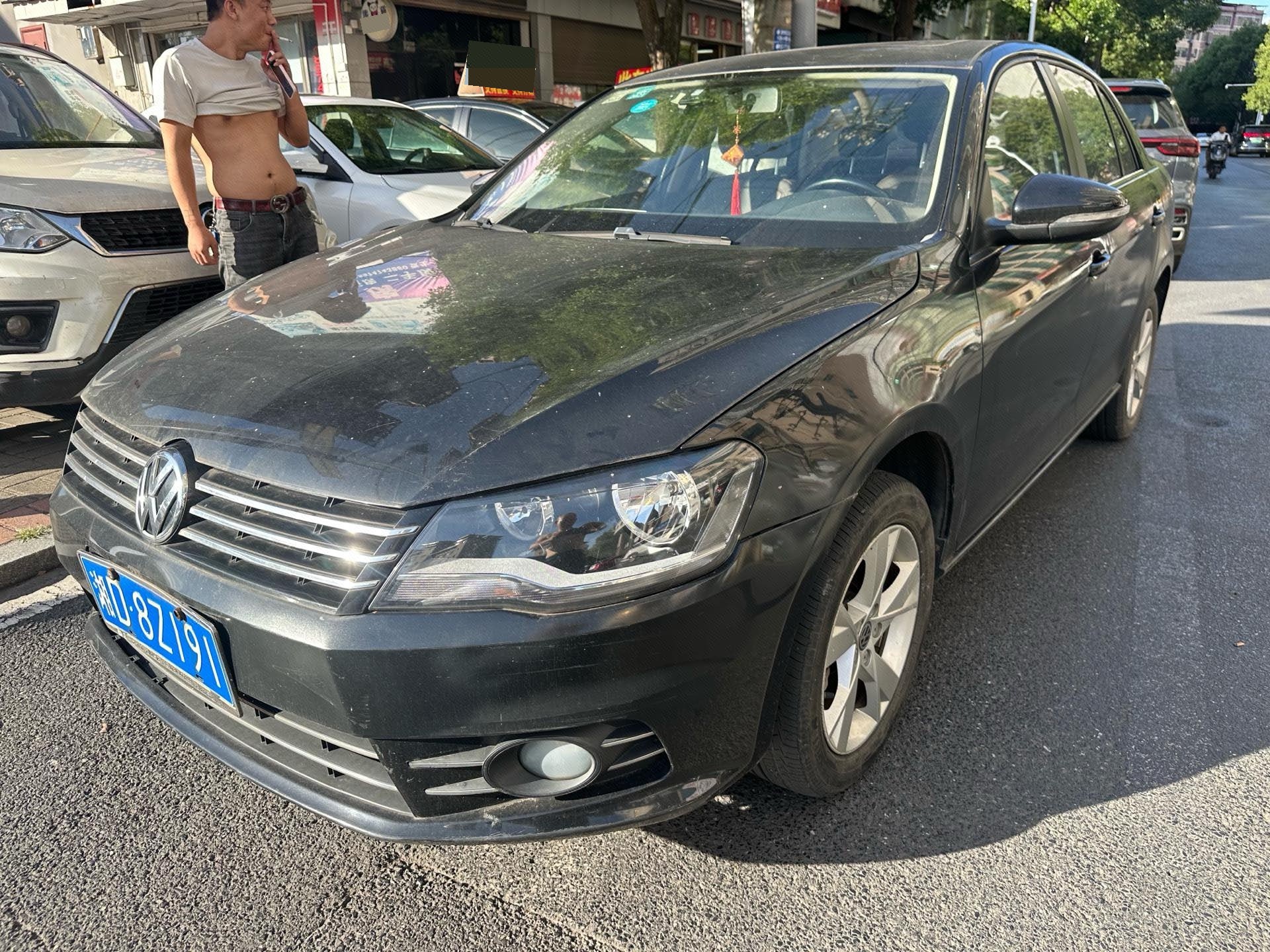 Volkswagen Bora 2015 Volkswagen Bora 2015 car image