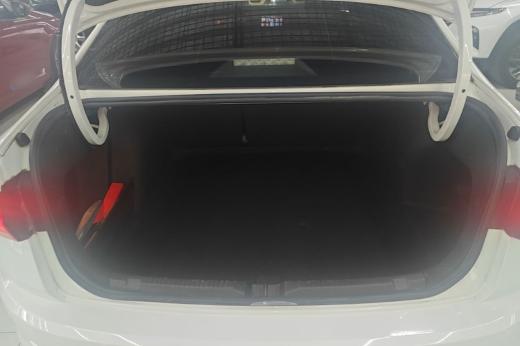 Volkswagen Bora 2020 صورة سيارة #19