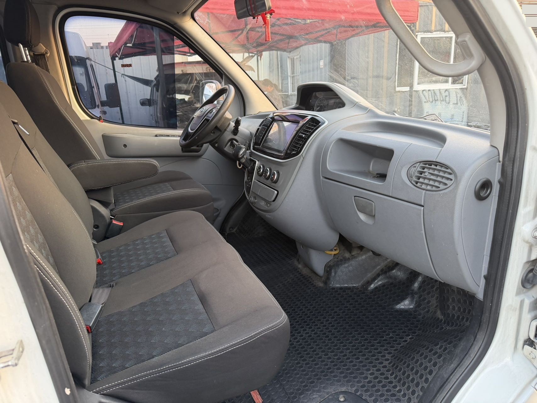 2018 #4 2018 car image #4