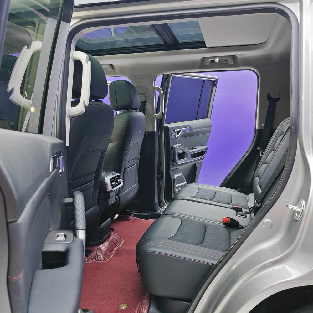 2025 #17 2025 immagine di auto #17