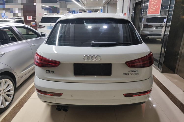 Audi Q3 2016 #4 Audi Q3 2016 car image #4