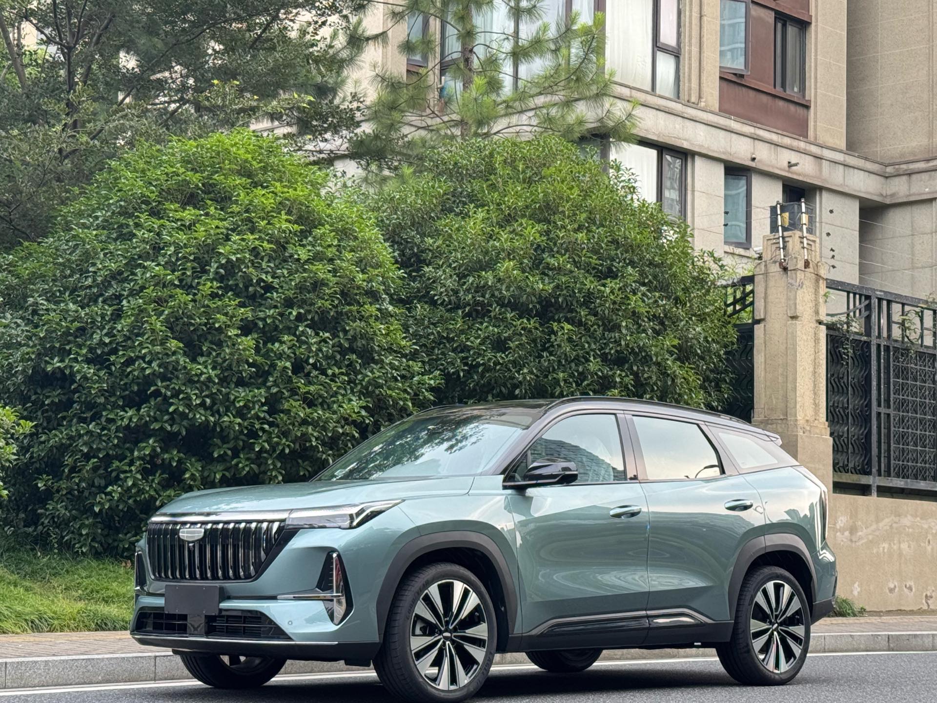 GEELY Boyue L 2026 car image 