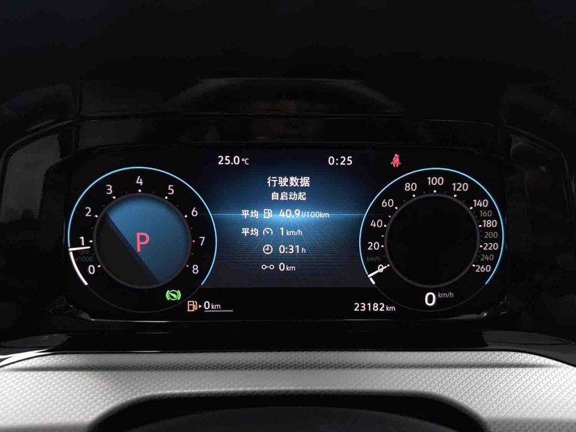 Volkswagen Golf 2022 car image #8