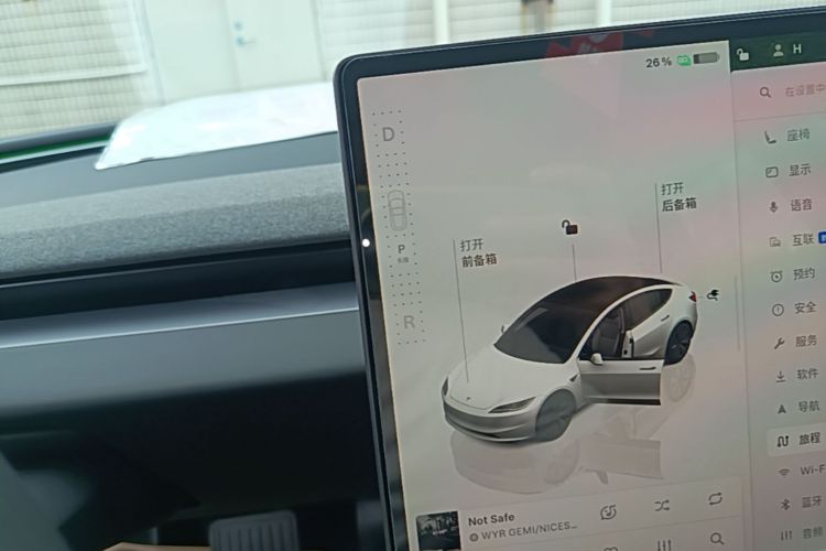Tesla Model 3 2024 #14 Tesla Model 3 2024 car image #14