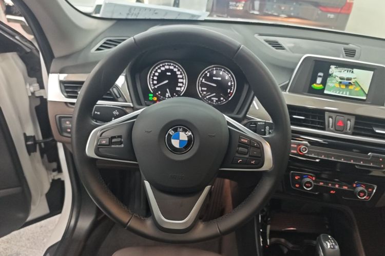 BMW X1 2018 car image #15