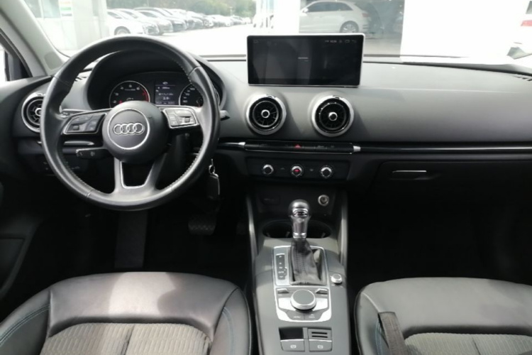 Audi A3 2020 car image #11