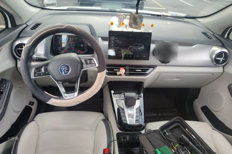 BYD Yuan Pro 2021 #11 BYD Yuan Pro 2021 car image #11