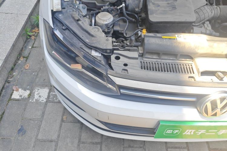 Volkswagen Polo 2020 car image #24
