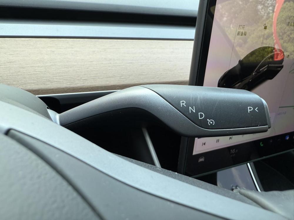 Tesla Model 3 (Imported) 2019 car image #23