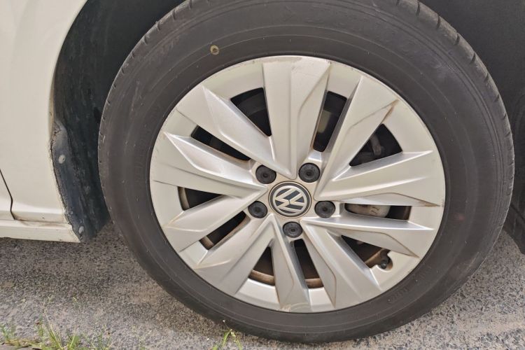 Volkswagen Lavida 2019 #9 Volkswagen Lavida 2019 car image #9