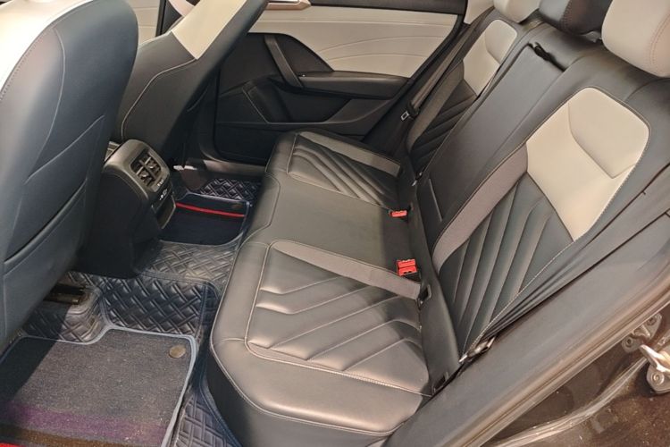 Volkswagen Tharu 2023 #17 Volkswagen Tharu 2023 immagine di auto #17