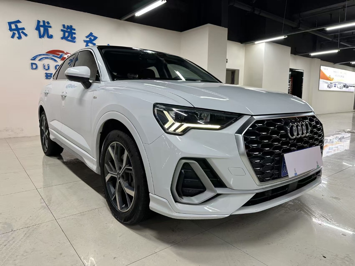 Audi Q3 Sportback 2021 car image #3