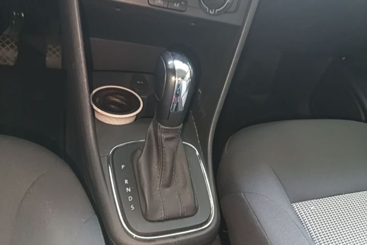 Volkswagen Polo 2019 #14 Volkswagen Polo 2019 car image #14