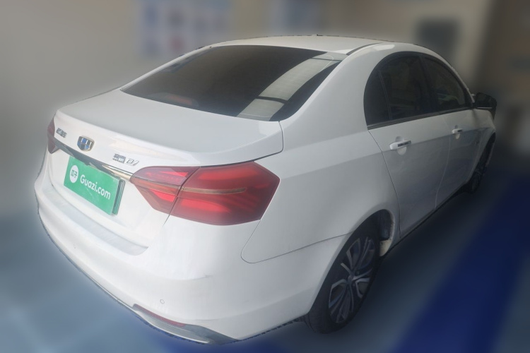 GEELY Emgrand New Energy 2015 car image #7