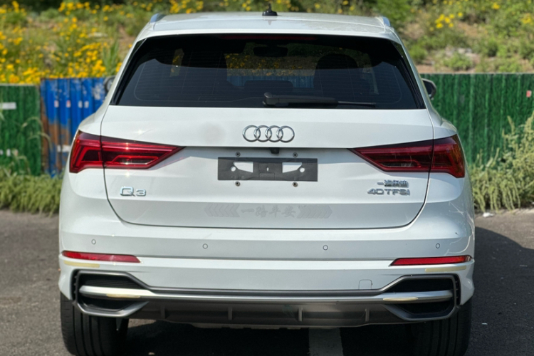 Audi Q3 2021 #6 Audi Q3 2021 car image #6