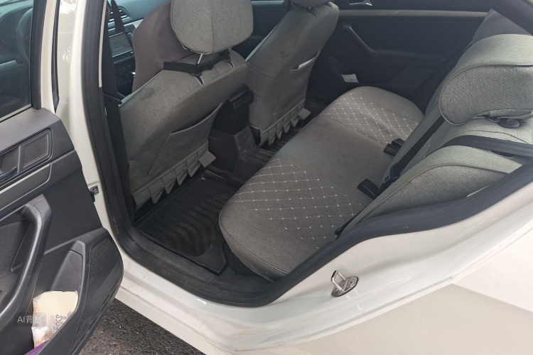Volkswagen Lavida 2021 immagine di auto #19