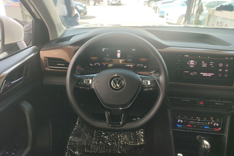 Volkswagen Tharu 2023 #11 Volkswagen Tharu 2023 car image #11