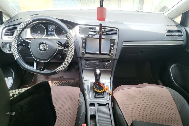 Volkswagen Golf 2016 car image #6