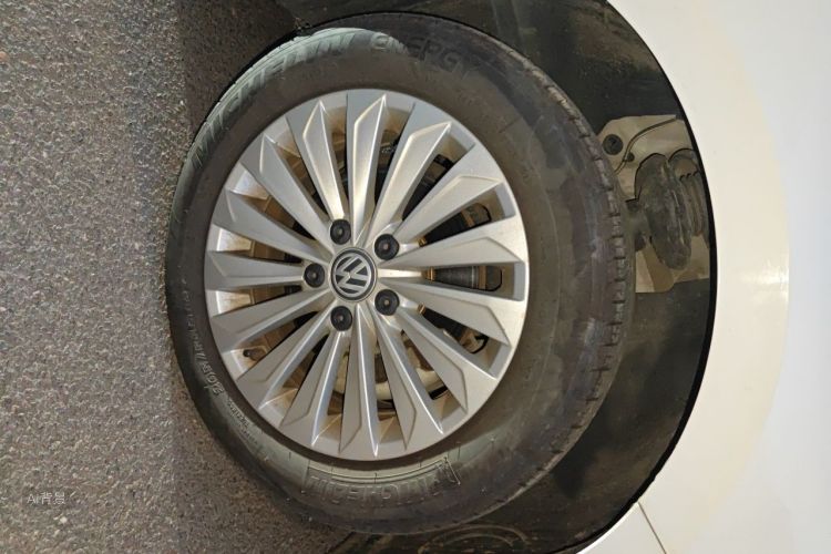 Volkswagen Lavida 2019 #9 Volkswagen Lavida 2019 car image #9