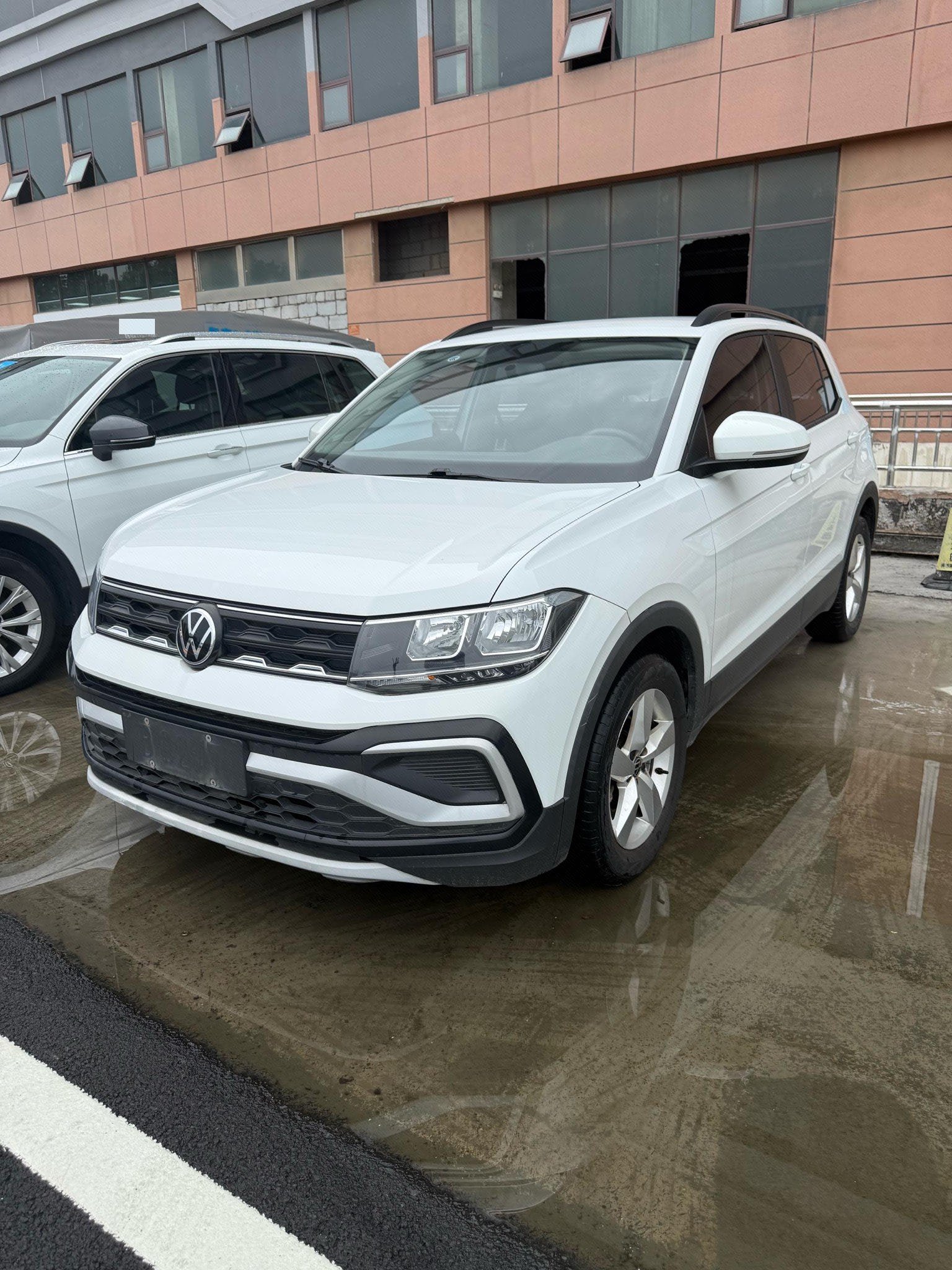Volkswagen T-Cross 2023 Volkswagen T-Cross 2023 car image