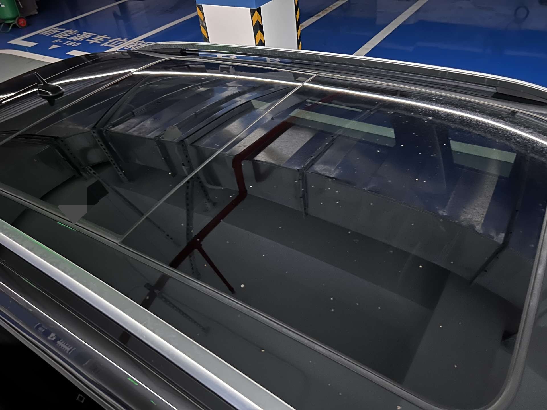 2021 car image #17