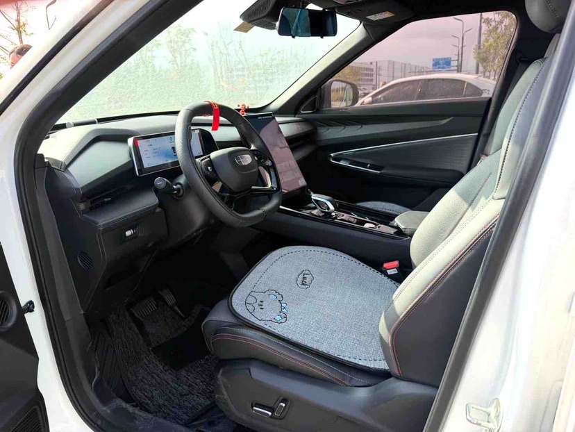 GEELY Boyue 2024 #4 GEELY Boyue 2024 car image #4