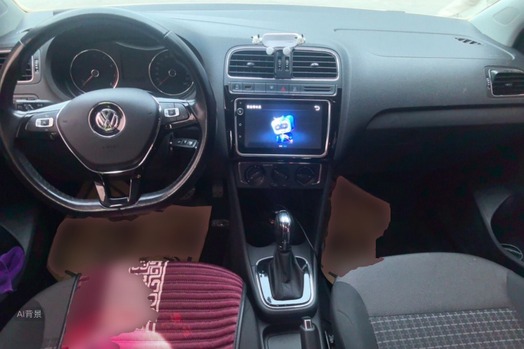 Volkswagen Polo 2019 car image #11