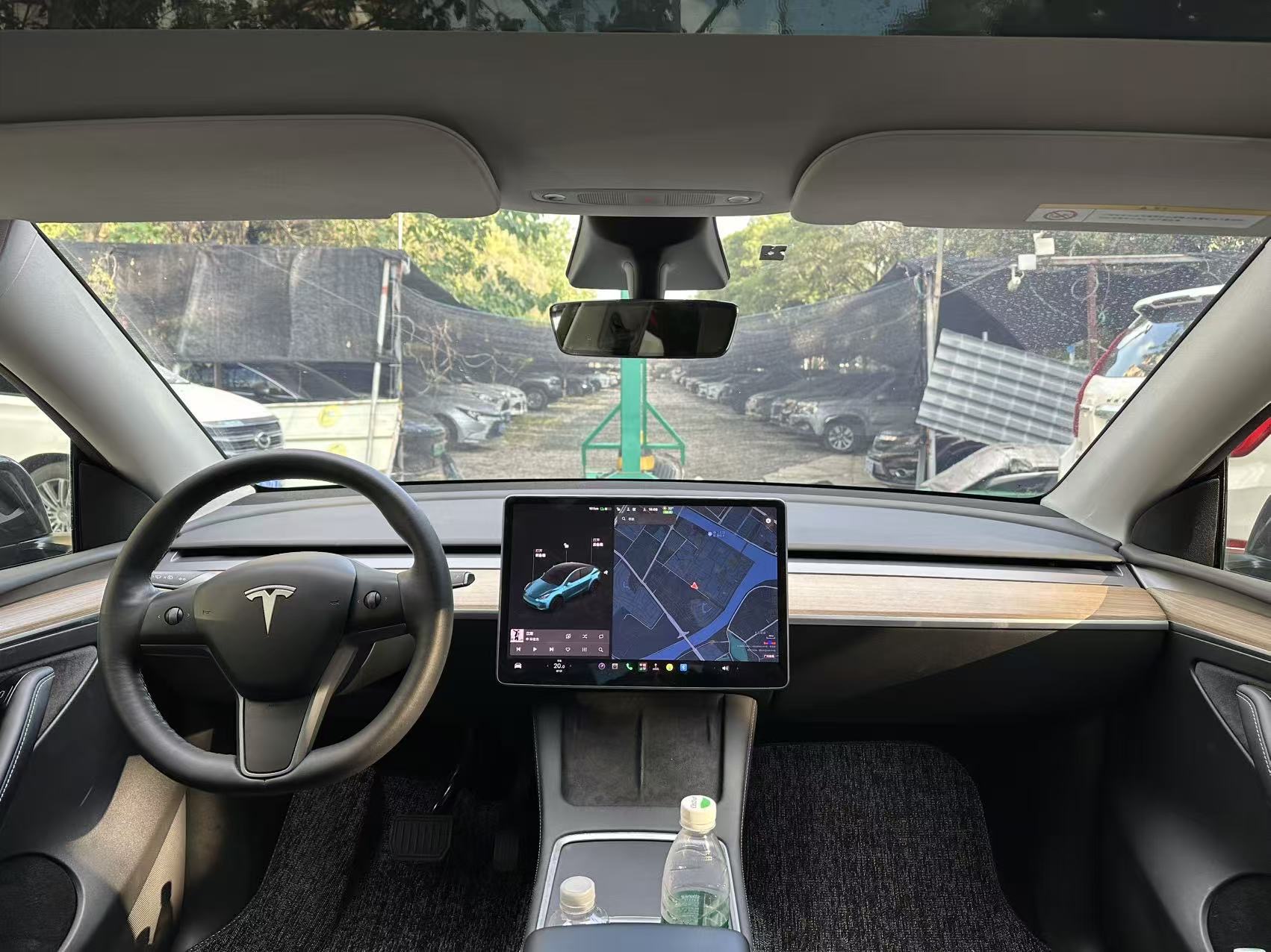 Tesla Model Y 2021 car image #6