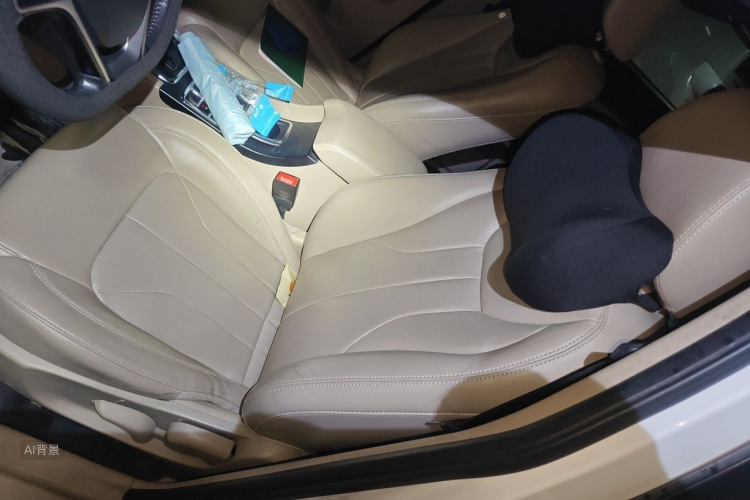 GEELY Emgrand 2016 car image #17