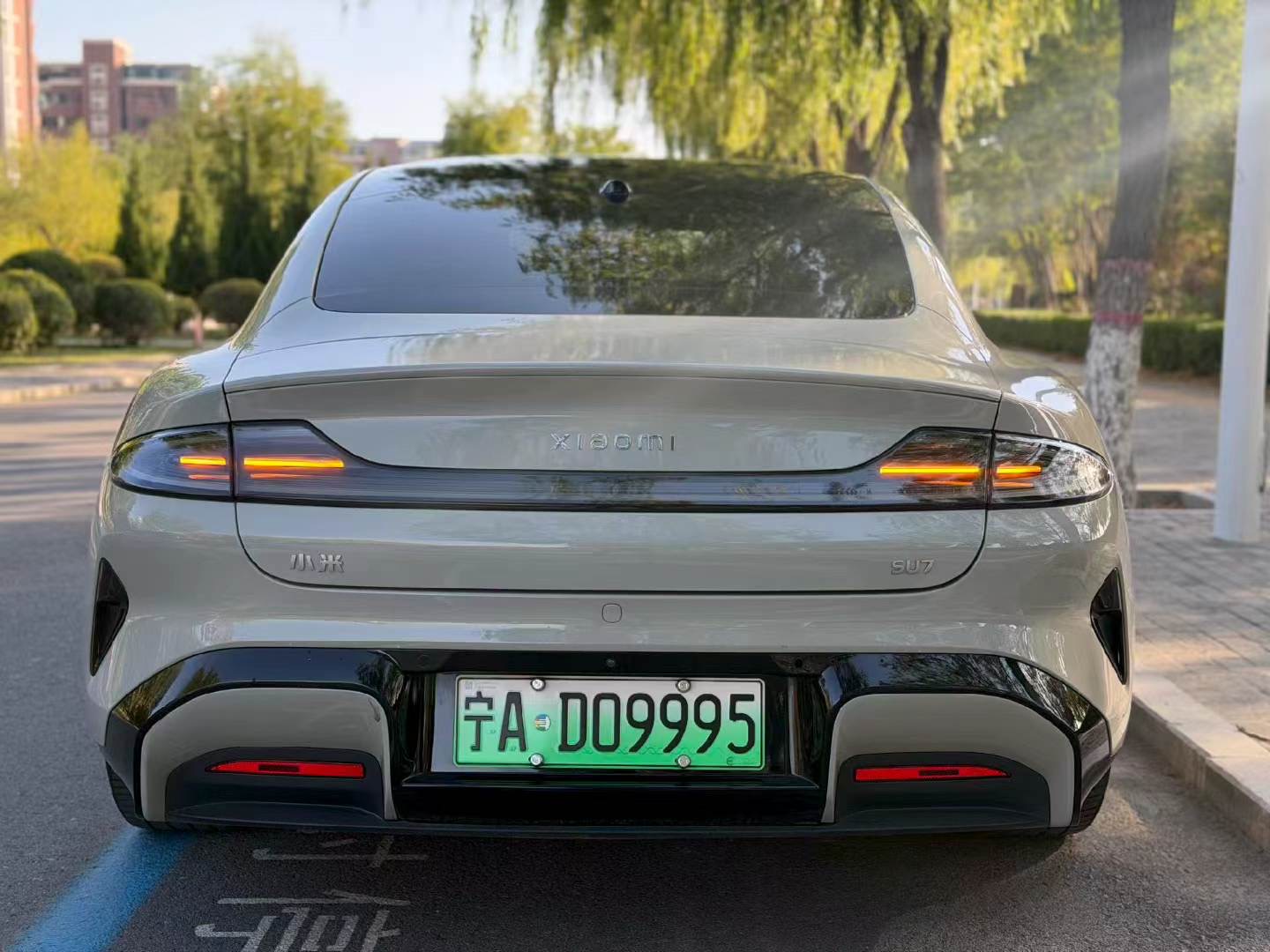 MI SU7 2025 #8 MI SU7 2025 изображение автомобиля #8