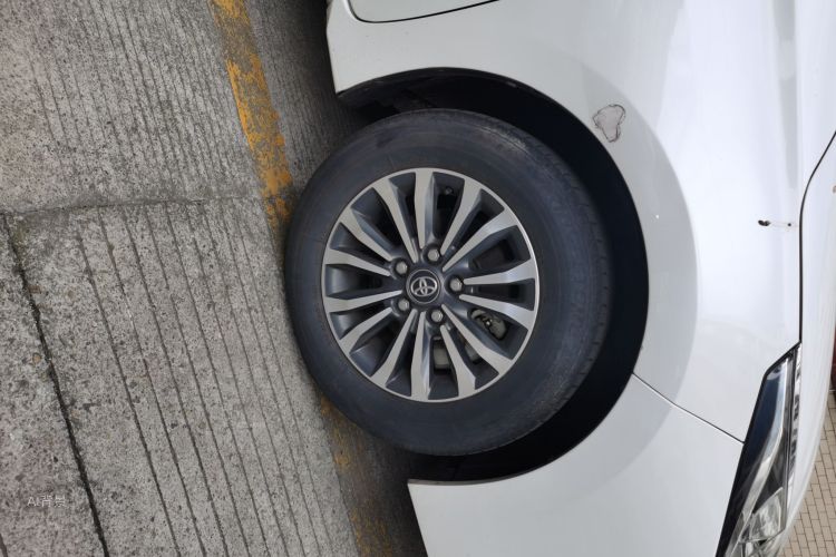 Toyota Corolla 2017 car image #9