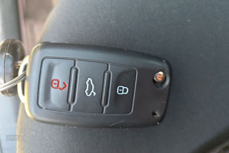 Volkswagen Santana 2021 car image #10