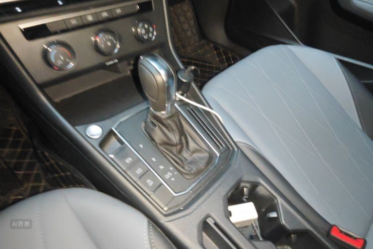 Volkswagen Lavida 2024 car image #16