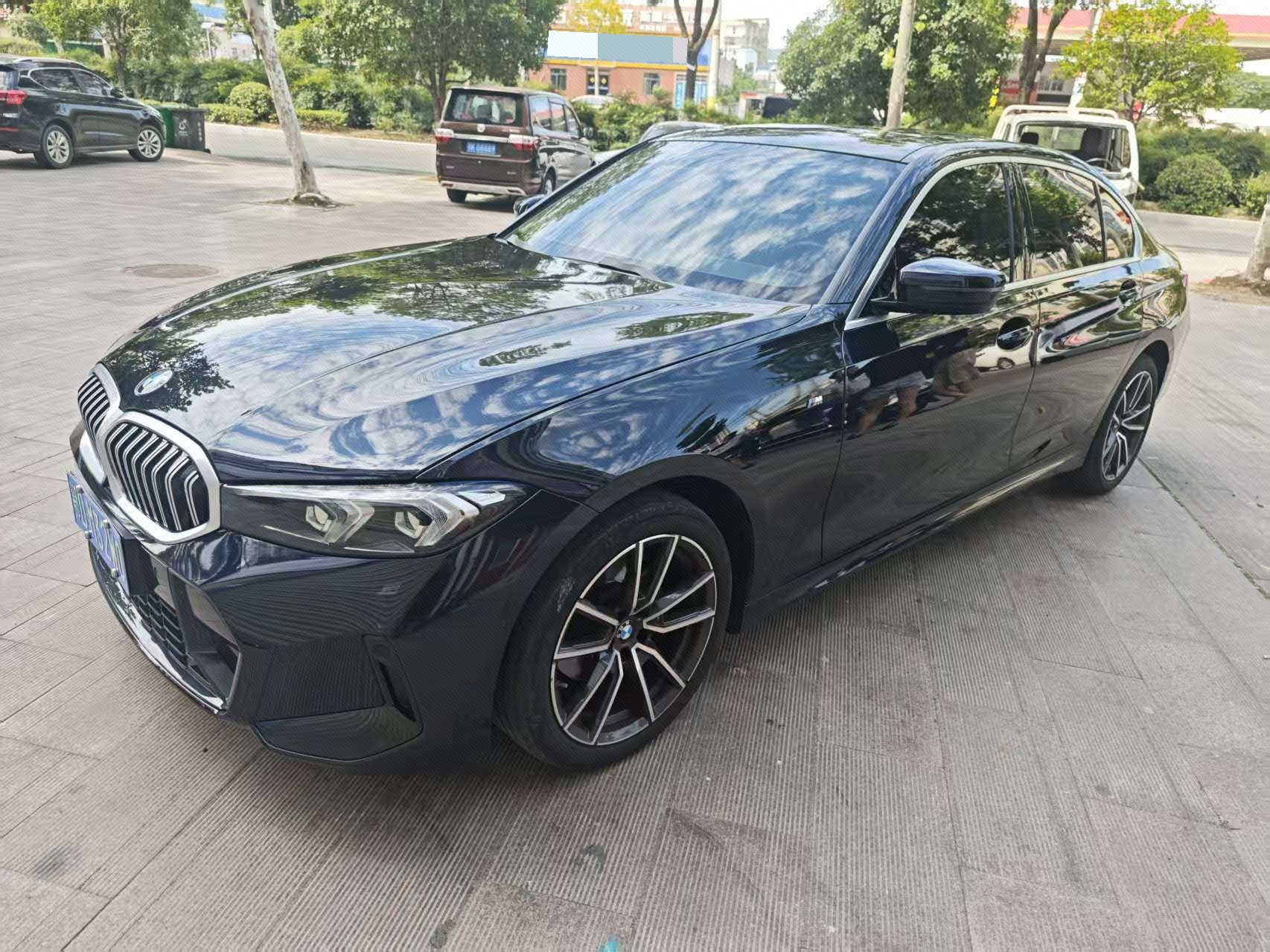 BMW 3 Series 2023 car image 