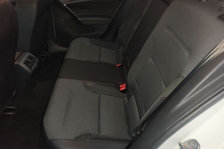 Volkswagen Golf 2018 #19 Volkswagen Golf 2018 car image #19