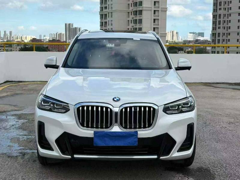 BMW X3 2022 #2 BMW X3 2022 car image #2