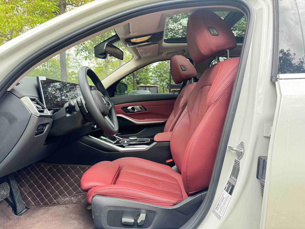 BMW 3 Series 2023 #17 BMW 3 Series 2023 car image #17