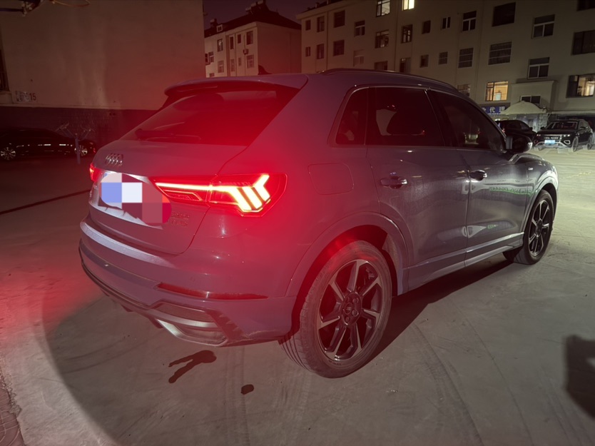Audi Q3 2021 #2 Audi Q3 2021 car image #2