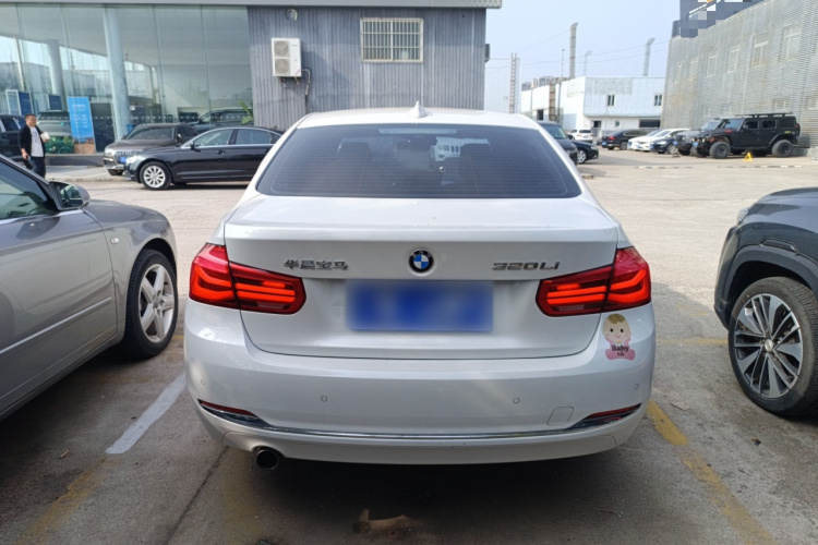 BMW 3 Series 2016 imagen de coche #6