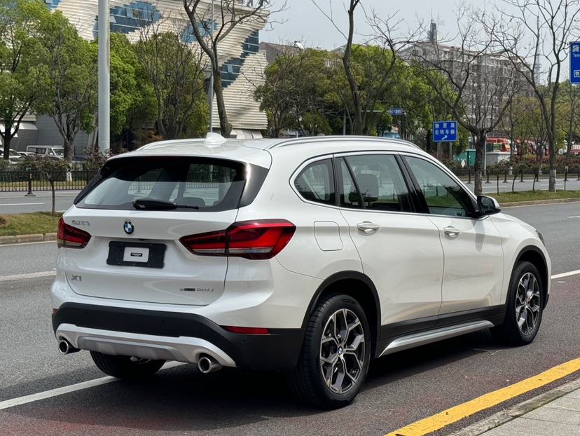 BMW X1 2022 car image #7