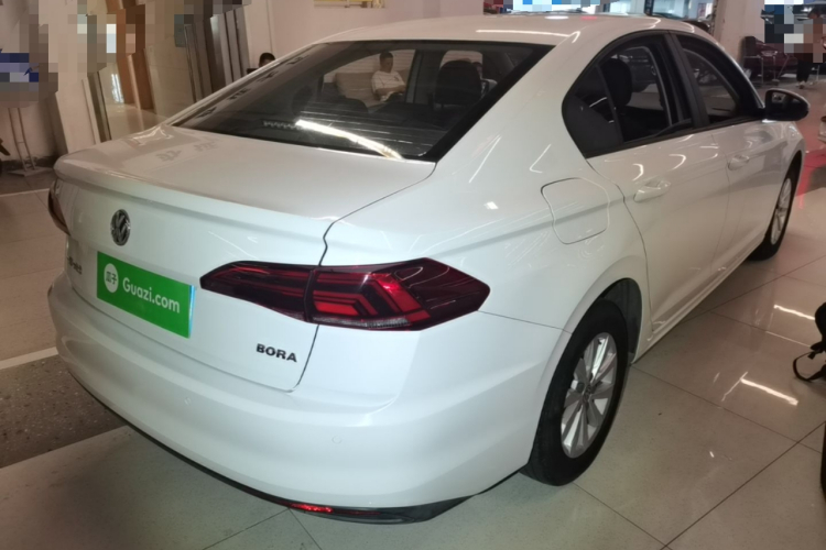 Volkswagen Bora 2020 car image #7