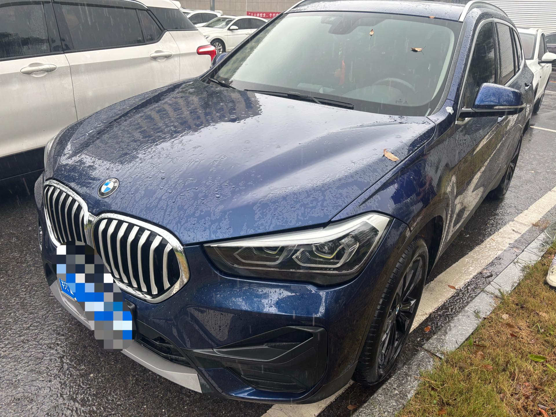 BMW X1 2020 car image 