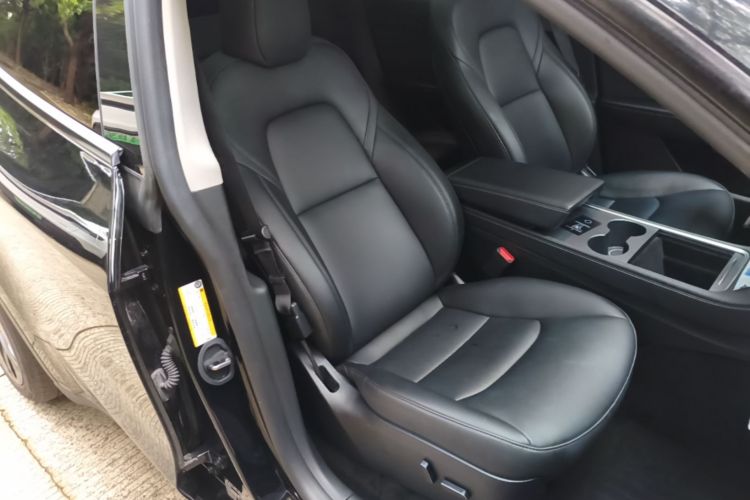Tesla Model Y 2023 #24 Tesla Model Y 2023 car image #24