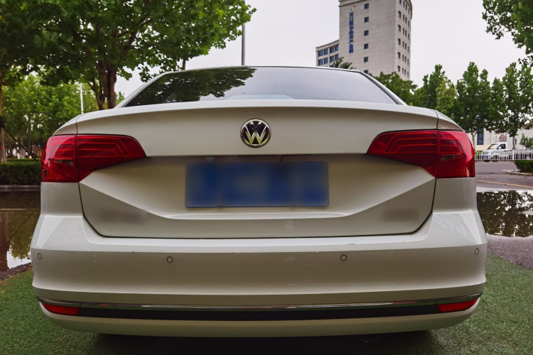 Volkswagen Bora 2016 #5 Volkswagen Bora 2016 car image #5