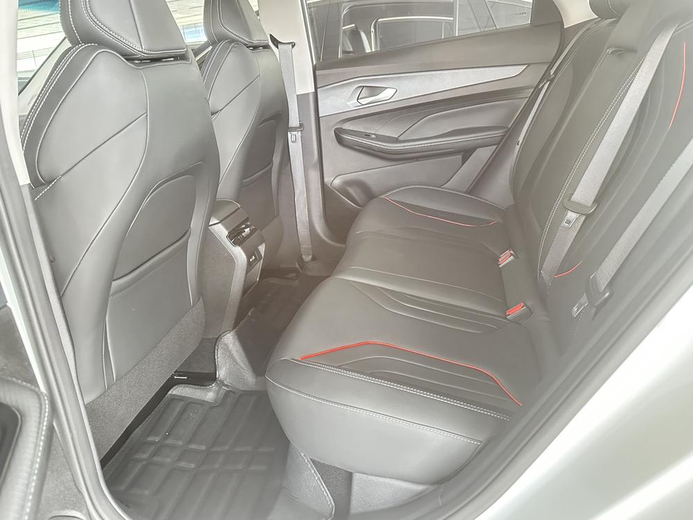 GEELY Binray 2024 car image #10