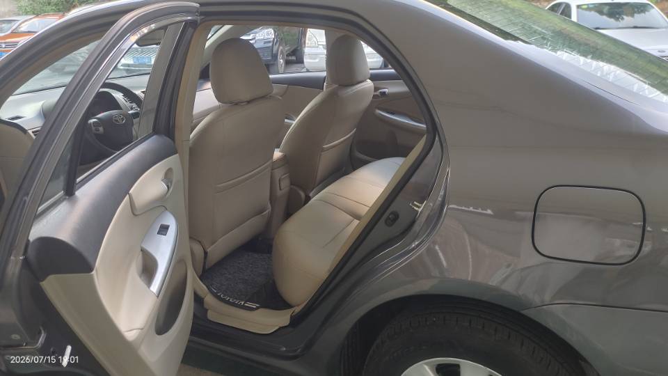 Toyota Corolla 2012 immagine di auto #5