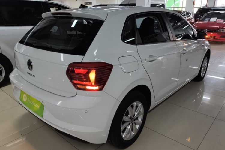 Volkswagen Polo 2024 car image #7