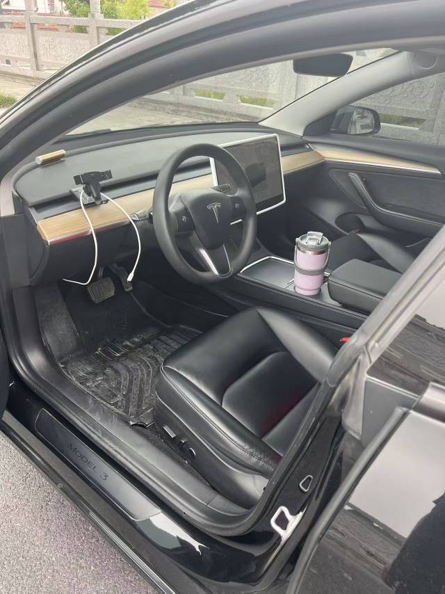 Tesla Model 3 2023 #4 Tesla Model 3 2023 car image #4